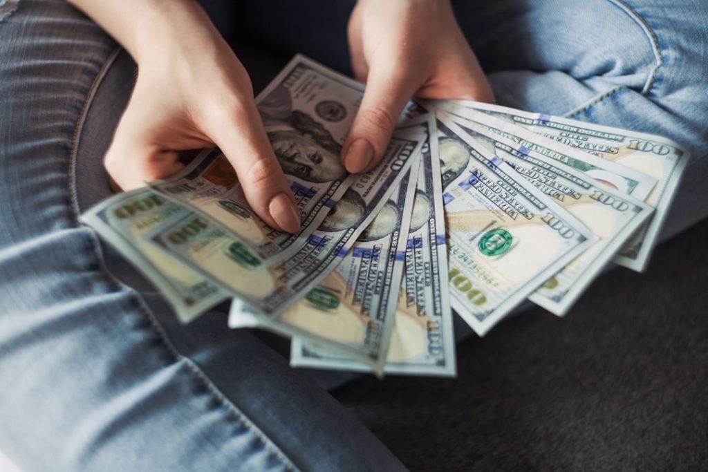 découvrez notre assurance salaire garantie qui vous protège financièrement en cas d'incapacité de travail. bénéficiez d'une tranquillité d'esprit avec une couverture adaptée à vos besoins pour assurer votre revenu même en période difficile.