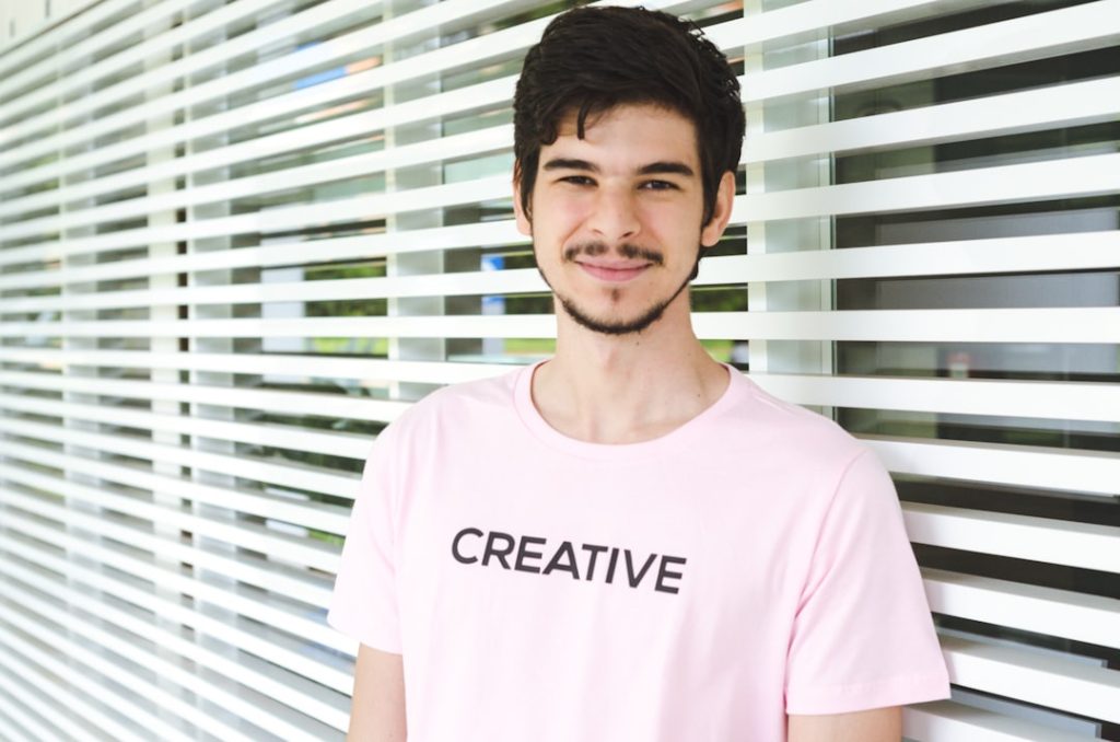 découvrez les meilleures assurances pour auto-entrepreneurs : protégez votre activité et votre avenir avec des solutions adaptées à vos besoins et à votre budget. obtenez des conseils pour choisir la couverture idéale et gérer les risques associés à votre statut d'auto-entrepreneur.