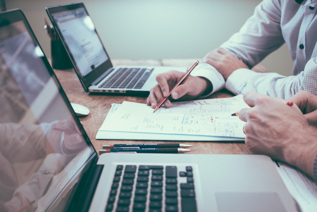 découvrez les meilleures assurances adaptées à vos besoins. comparez les offres et trouvez la couverture idéale pour protéger ce qui vous est cher. profitez de conseils d'experts et de solutions personnalisées pour une tranquillité d'esprit assurée.