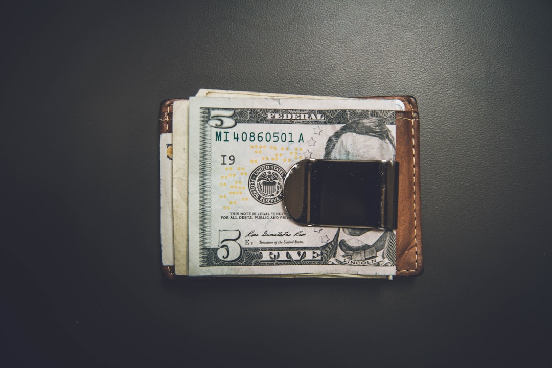 découvrez l'importance de la protection des revenus pour sécuriser votre avenir financier. apprenez comment les polices d'assurance peuvent vous aider à maintenir votre niveau de vie en cas d'incapacité à travailler, et explorez les différentes options disponibles pour vous protéger contre les imprévus.