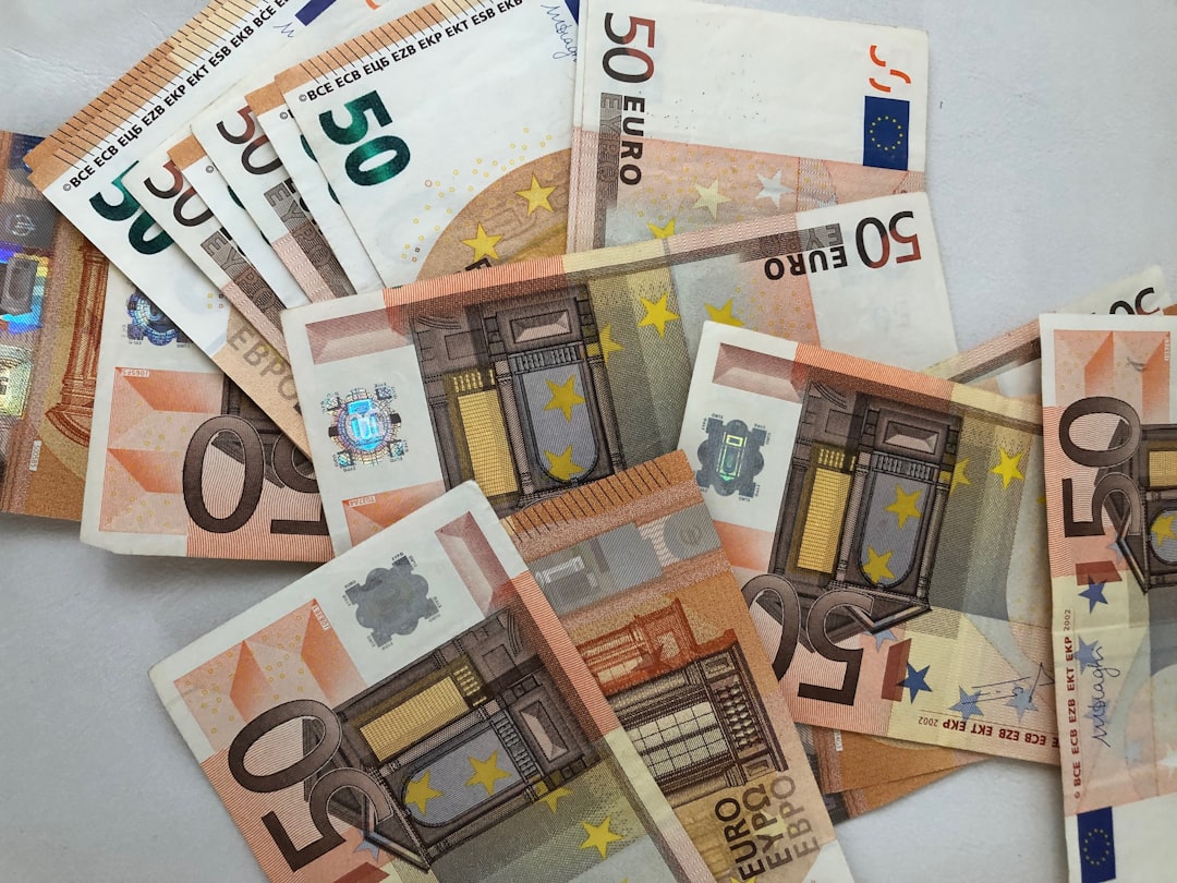 protégez vos revenus avec une assurance protection de revenu. sécurisez votre avenir financier en cas d'incapacité de travail due à une maladie ou un accident. découvrez nos solutions adaptées pour garantir votre tranquillité d'esprit.