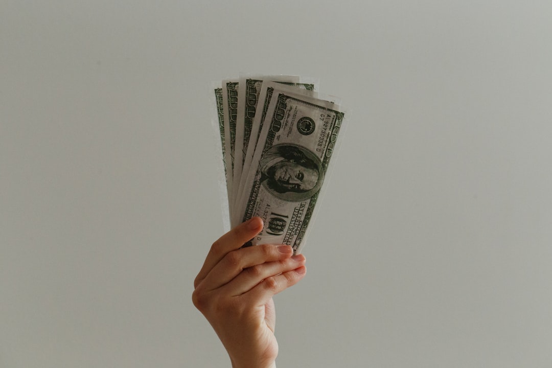 découvrez les stratégies de préservation des salaires pour assurer la stabilité financière des employés, même en période d'incertitude économique. apprenez comment optimiser les budgets et maintenir le pouvoir d'achat des salariés.