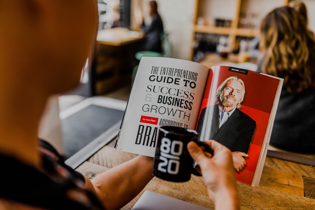 découvrez le monde fascinant des entrepreneurs : stratégies, conseils et inspirations pour réussir dans vos projets d'affaires. apprenez à surmonter les défis, innover et développer votre entreprise avec succès.