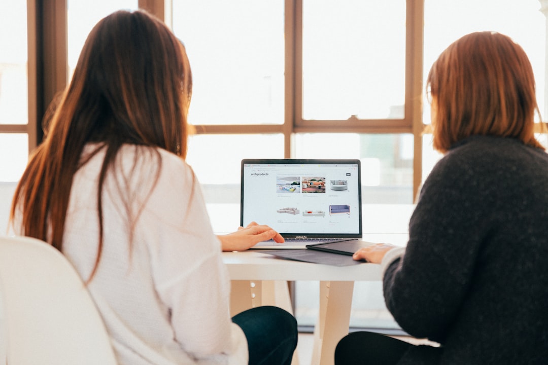 découvrez notre couverture d'accidents de travail : une protection essentielle pour les salariés. bénéficiez d'une assurance qui prend en charge vos frais médicaux et pertes de revenus en cas d'accident sur le lieu de travail. protégez vos droits et assurez votre avenir professionnel.