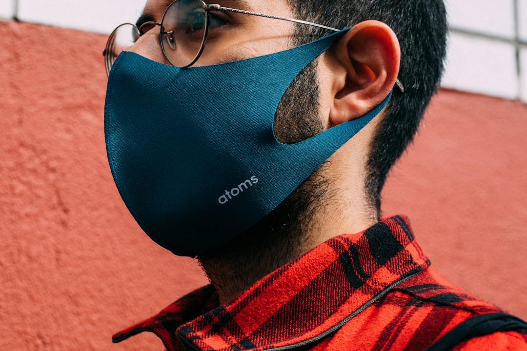 découvrez nos solutions complètes pour la protection des employés, garantissant un environnement de travail sûr et conforme aux normes. protégez votre équipe avec des mesures de sécurité adaptées et des formations efficaces.
