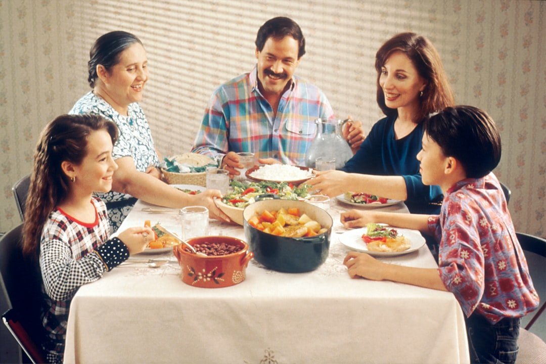 découvrez les avantages de l'assurance vie pour sécuriser l'avenir de vos proches. protégez votre famille financièrement en cas d'imprévu et choisissez la couverture adaptée à vos besoins. informez-vous sur les différentes options disponibles pour une tranquillité d'esprit assurée.